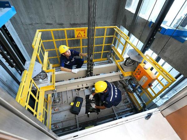 FUJI Elevator: liftonderhoud op aanvraag is er, en eigendommen moeten het zien